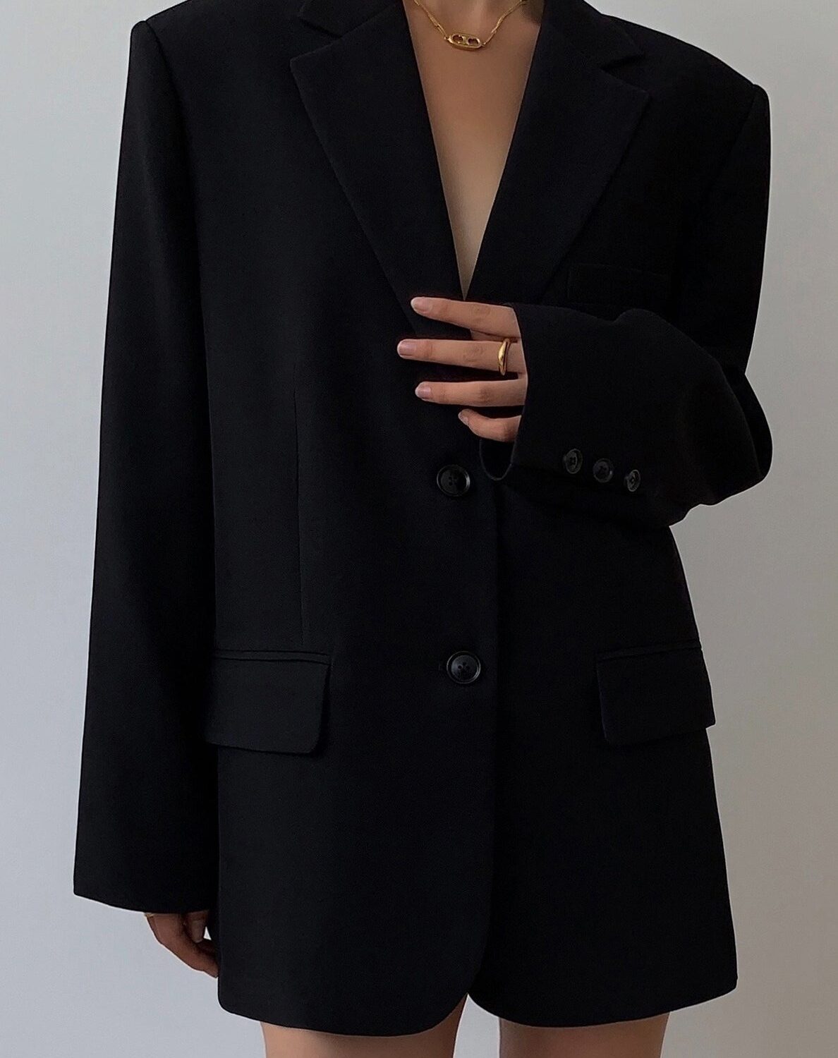 Black Slouchy Retro Style Blazer
